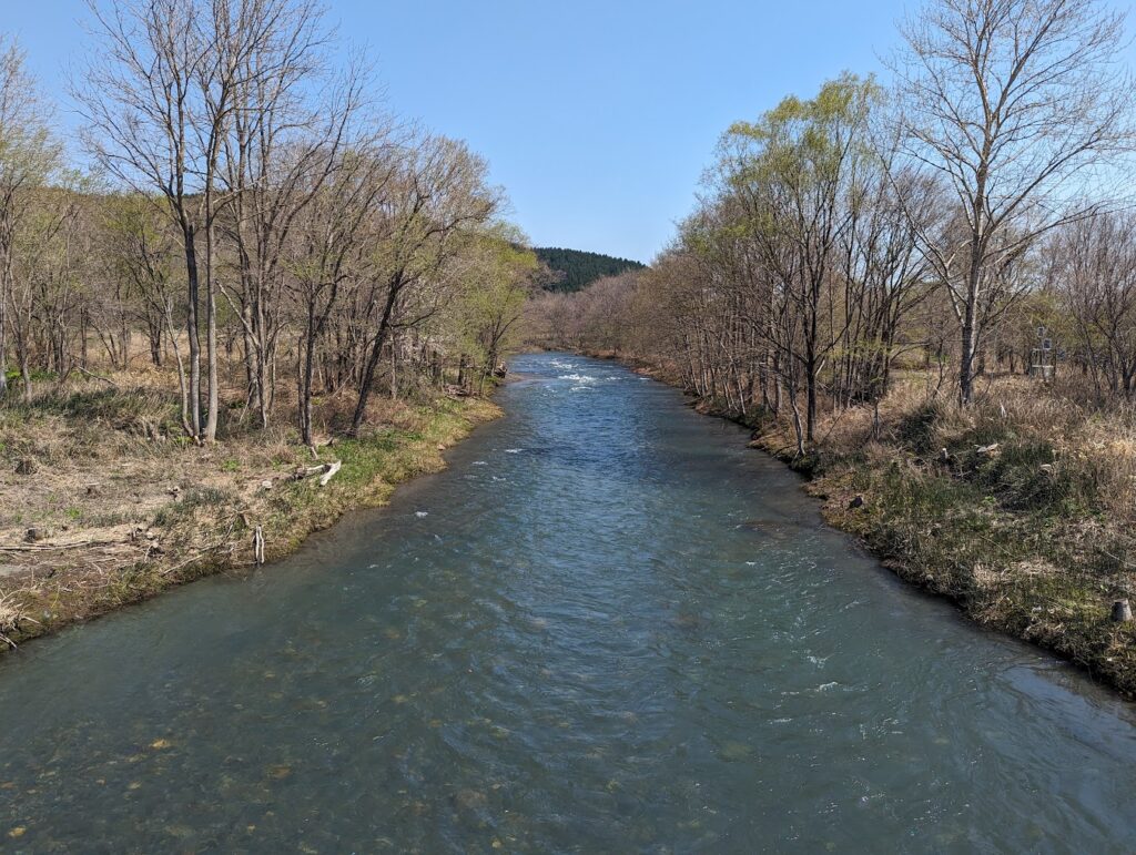 サイト内を流れる名寄川１